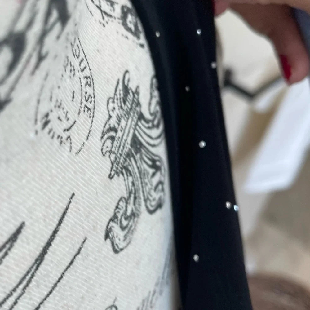 White‎ House Black Market Black Top With Sparkles - Picture 13 of 14